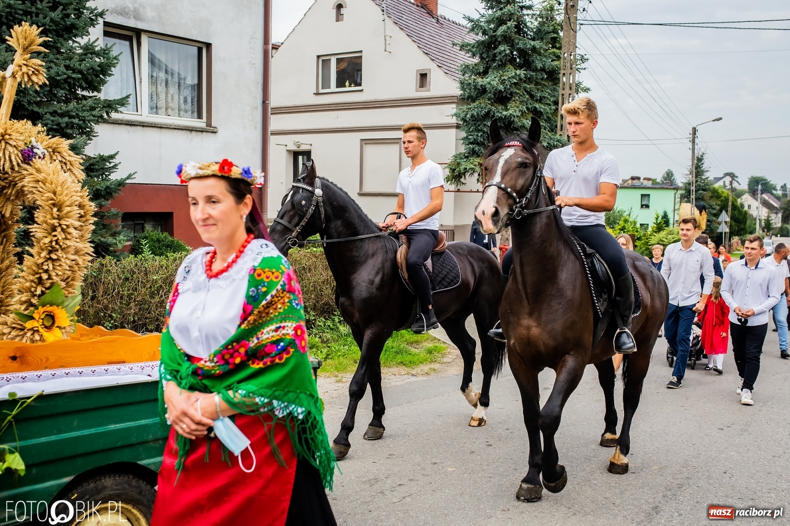 Zdjęcie w galerii na portalu naszraciborz.pl: Dożynki parafialne w Gamowie [FOTO i WIDEO] wiadomości z regionu