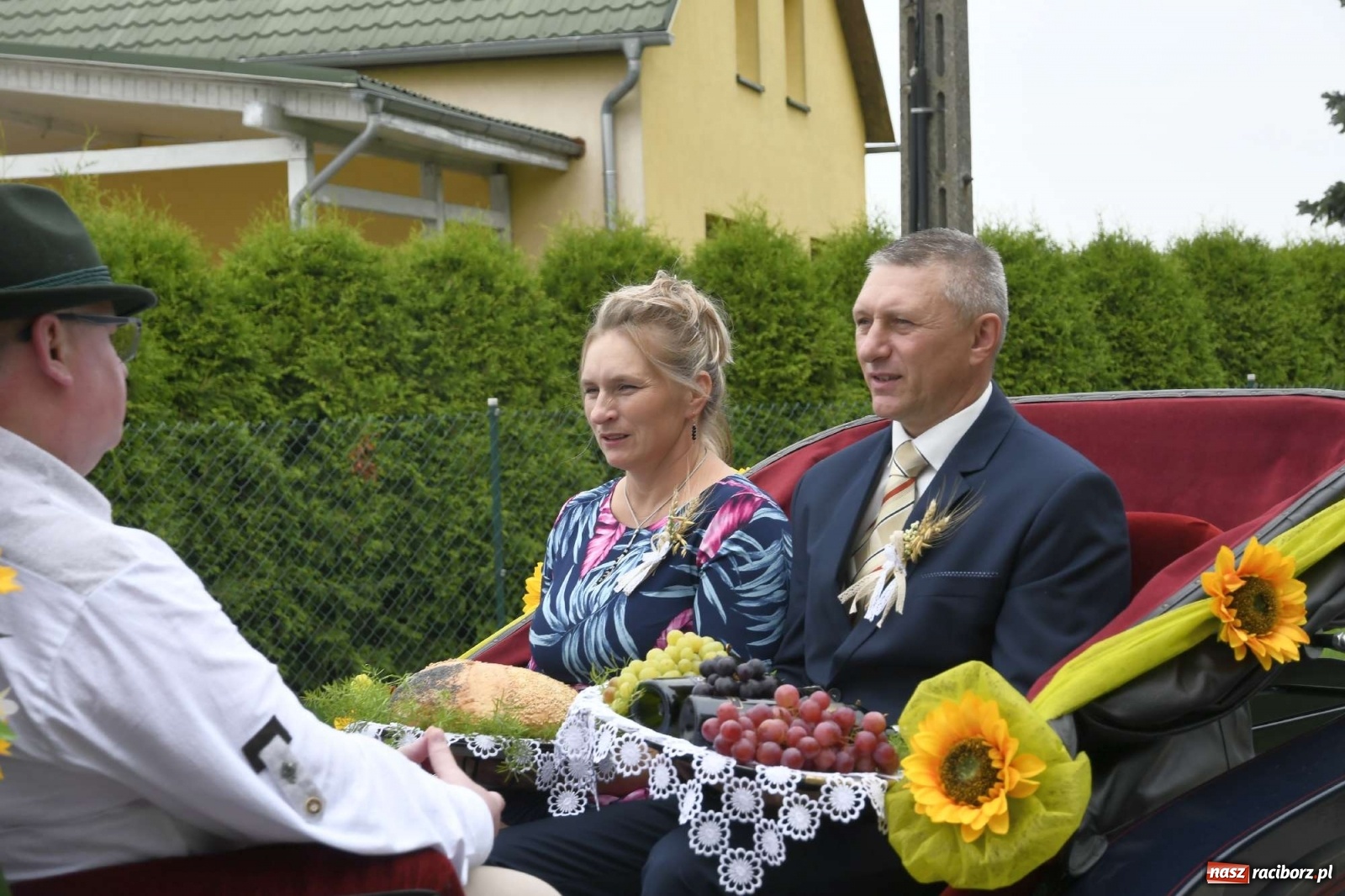 Zdjęcie w galerii na portalu naszraciborz.pl: Lasaki-Sławików. Dożynki parafialne [FOTO i WIDEO] wiadomości z regionu