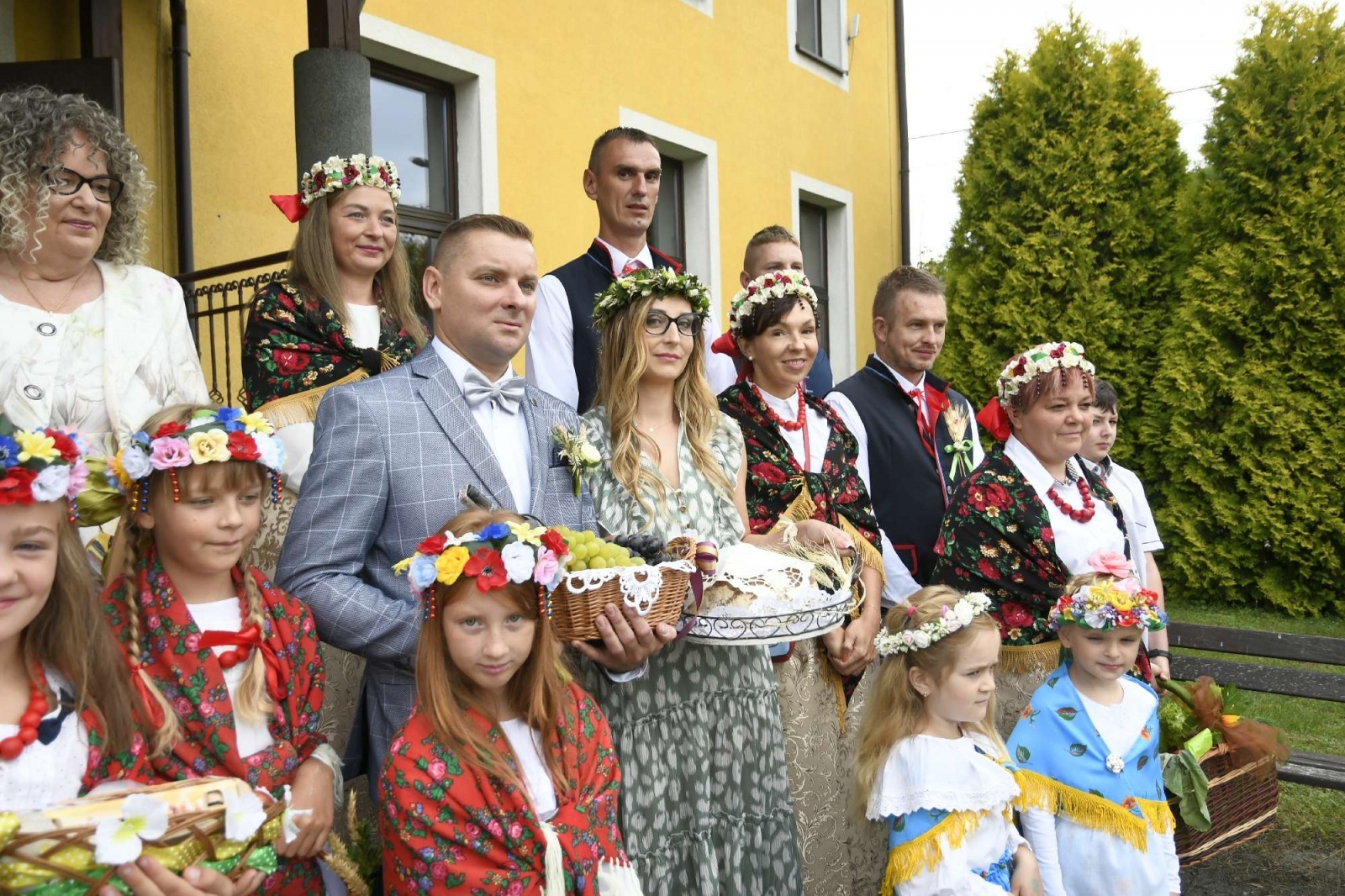 Zdjęcie w galerii na portalu naszraciborz.pl: Piękne śląskie stroje na dożynkach w Łubowicach [FOTO i WIDEO] wiadomości z regionu