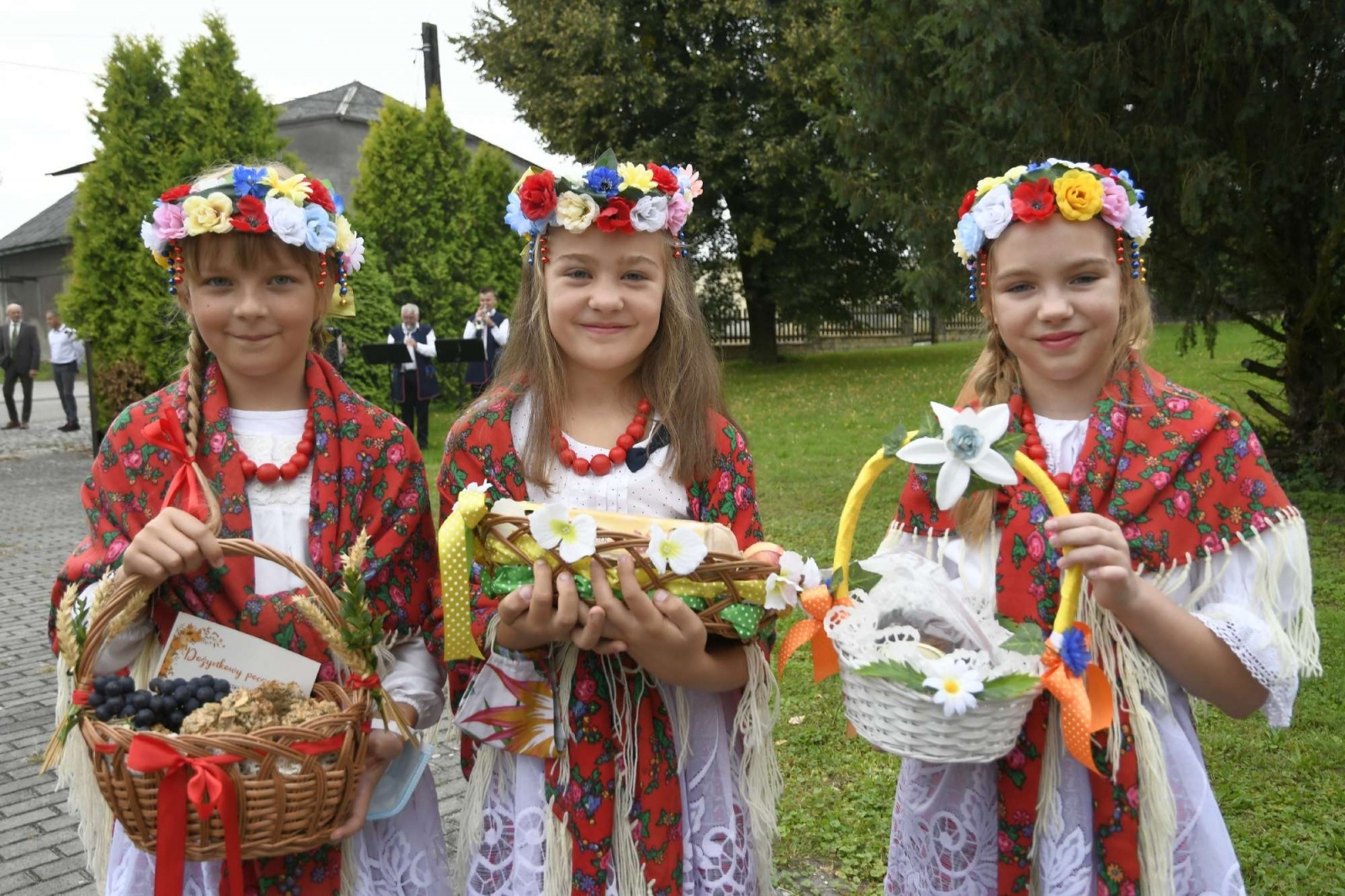 Zdjęcie w galerii na portalu naszraciborz.pl: Piękne śląskie stroje na dożynkach w Łubowicach [FOTO i WIDEO] wiadomości z regionu