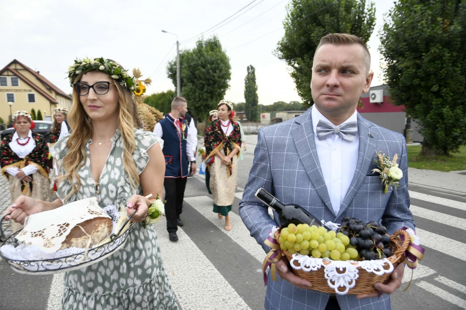Zdjęcie w galerii na portalu naszraciborz.pl: Piękne śląskie stroje na dożynkach w Łubowicach [FOTO i WIDEO] wiadomości z regionu