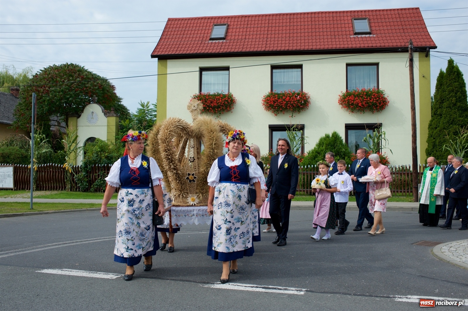 Zdjęcie w galerii na portalu naszraciborz.pl: W Tworkowie podziękowali za plony [FOTO i WIDEO] wiadomości z regionu