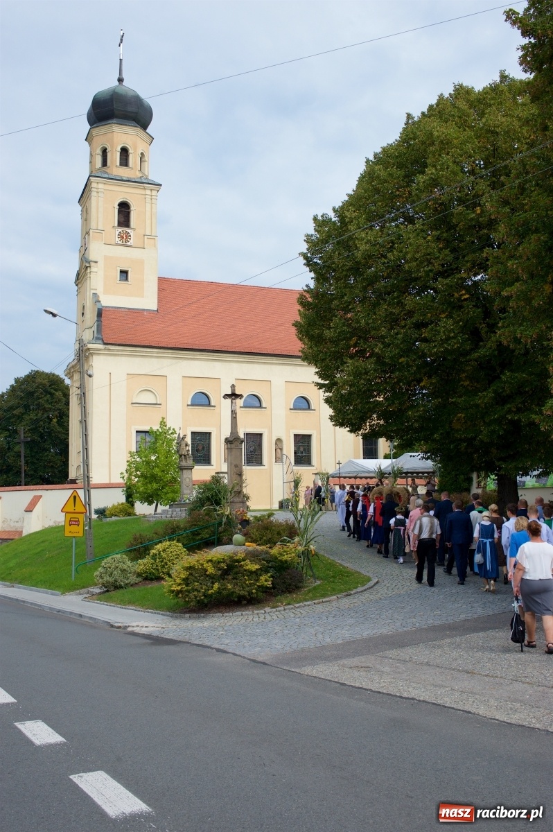 Zdjęcie w galerii na portalu naszraciborz.pl: W Tworkowie podziękowali za plony [FOTO i WIDEO] wiadomości z regionu