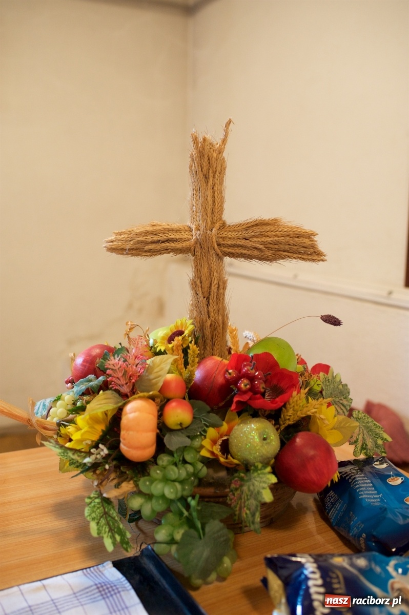 Zdjęcie w galerii na portalu naszraciborz.pl: W Tworkowie podziękowali za plony [FOTO i WIDEO] wiadomości z regionu