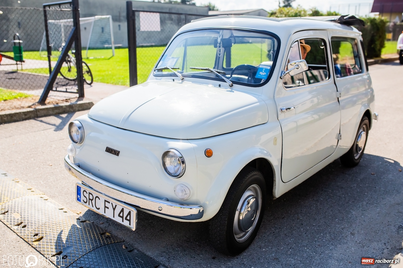 Zdjęcie w galerii na portalu naszraciborz.pl: Dożynki sołeckie w Borucinie. Spontaniczny długi korowód [FOTO i WIDEO] wiadomości z regionu