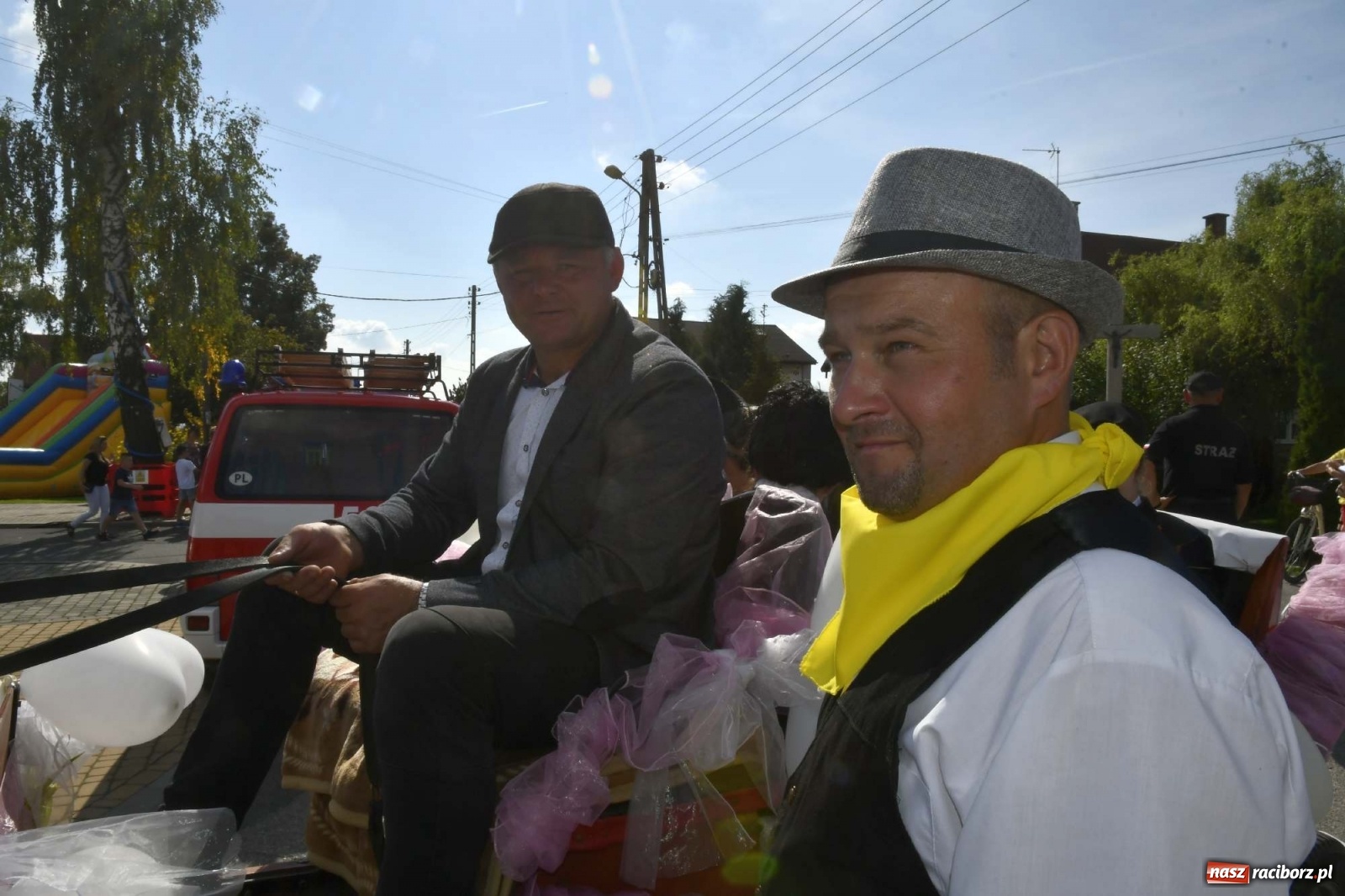 Zdjęcie w galerii na portalu naszraciborz.pl: Szaleństwo w Łańcach. Dożynki gminy Kornowac wiadomości z regionu