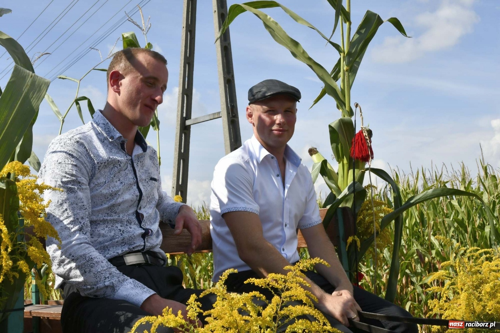Zdjęcie w galerii na portalu naszraciborz.pl: Szaleństwo w Łańcach. Dożynki gminy Kornowac wiadomości z regionu