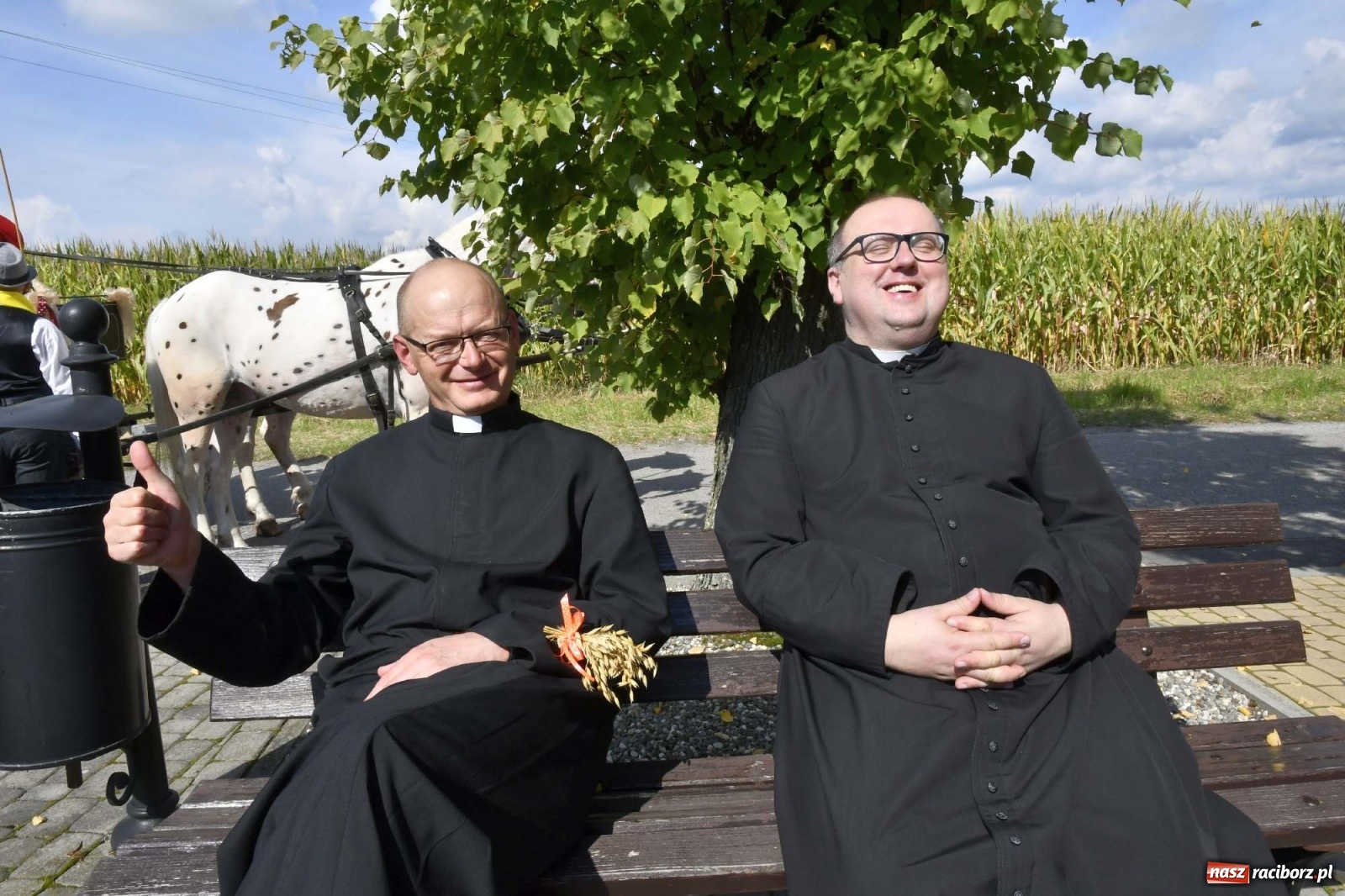 Zdjęcie w galerii na portalu naszraciborz.pl: Szaleństwo w Łańcach. Dożynki gminy Kornowac wiadomości z regionu