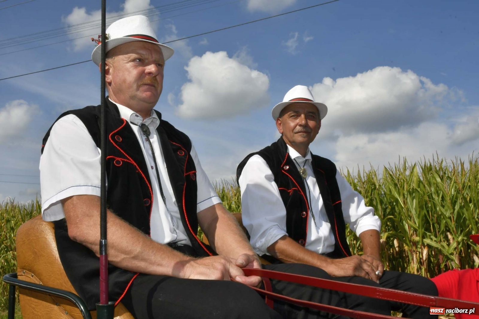 Zdjęcie w galerii na portalu naszraciborz.pl: Szaleństwo w Łańcach. Dożynki gminy Kornowac wiadomości z regionu
