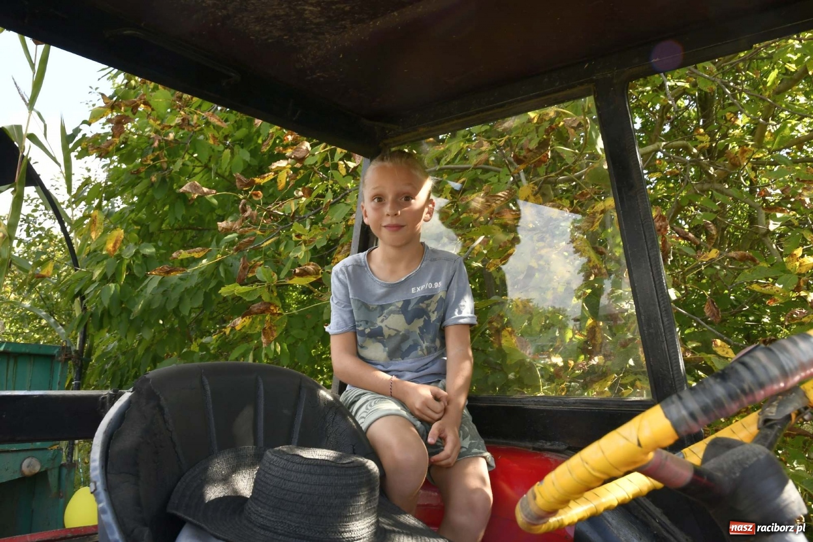 Zdjęcie w galerii na portalu naszraciborz.pl: Szaleństwo w Łańcach. Dożynki gminy Kornowac wiadomości z regionu