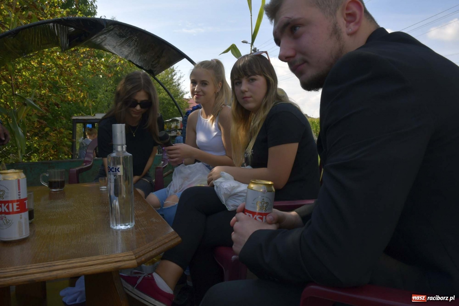 Zdjęcie w galerii na portalu naszraciborz.pl: Szaleństwo w Łańcach. Dożynki gminy Kornowac wiadomości z regionu