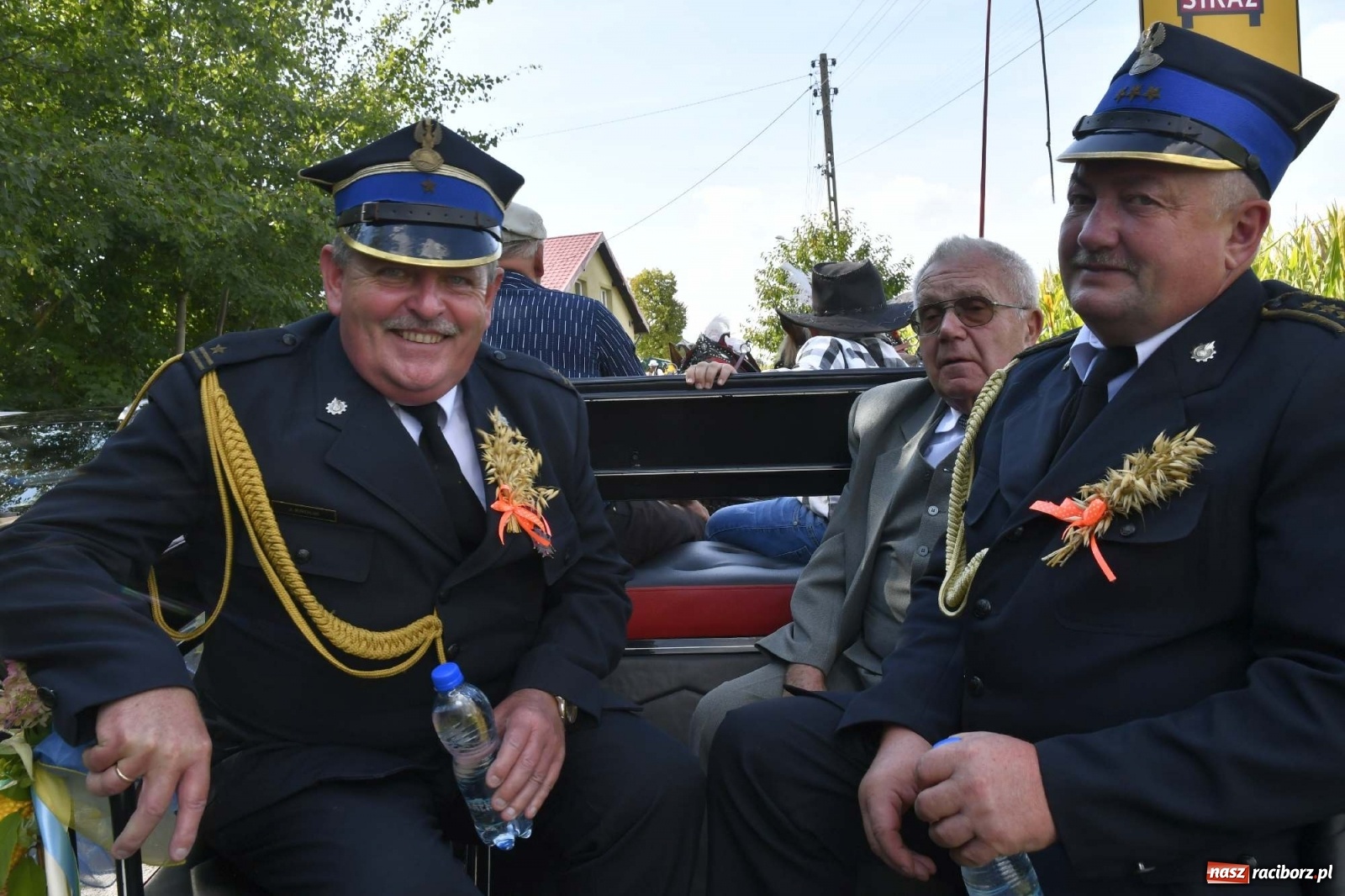 Zdjęcie w galerii na portalu naszraciborz.pl: Szaleństwo w Łańcach. Dożynki gminy Kornowac wiadomości z regionu