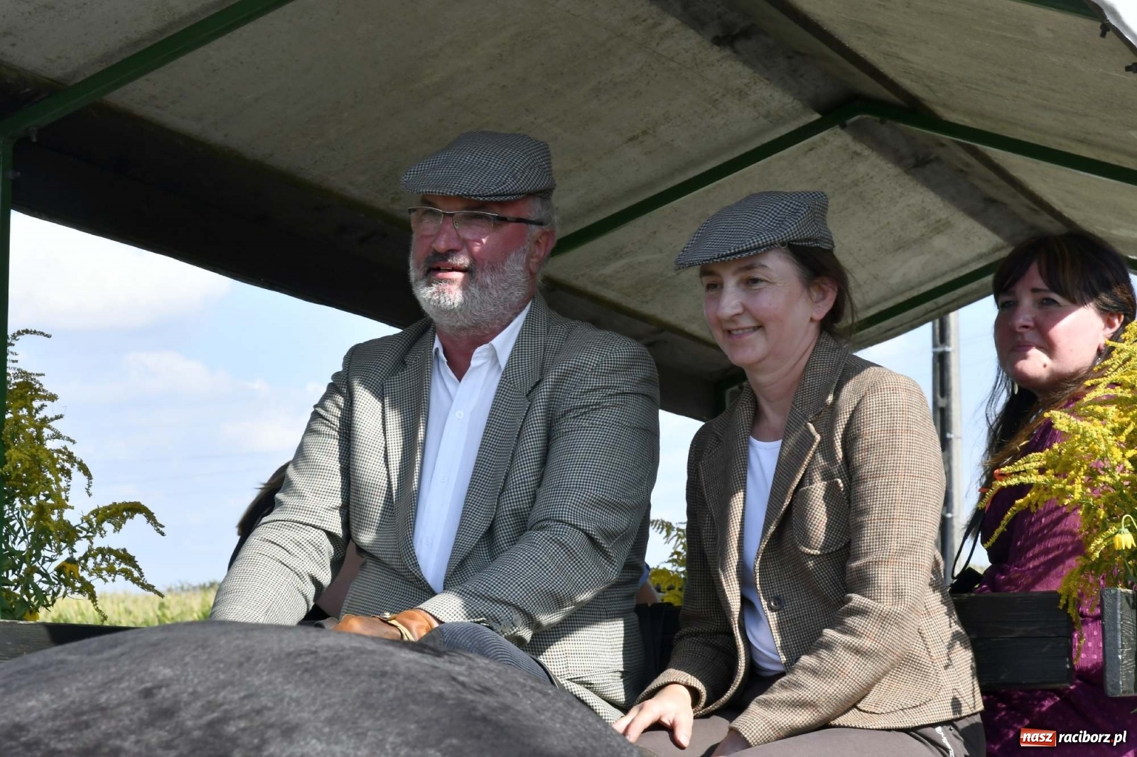 Zdjęcie w galerii na portalu naszraciborz.pl: Szaleństwo w Łańcach. Dożynki gminy Kornowac wiadomości z regionu