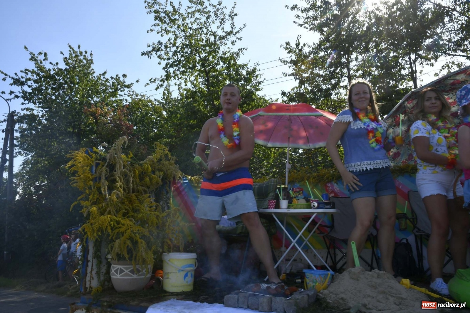 Zdjęcie w galerii na portalu naszraciborz.pl: Szaleństwo w Łańcach. Dożynki gminy Kornowac wiadomości z regionu