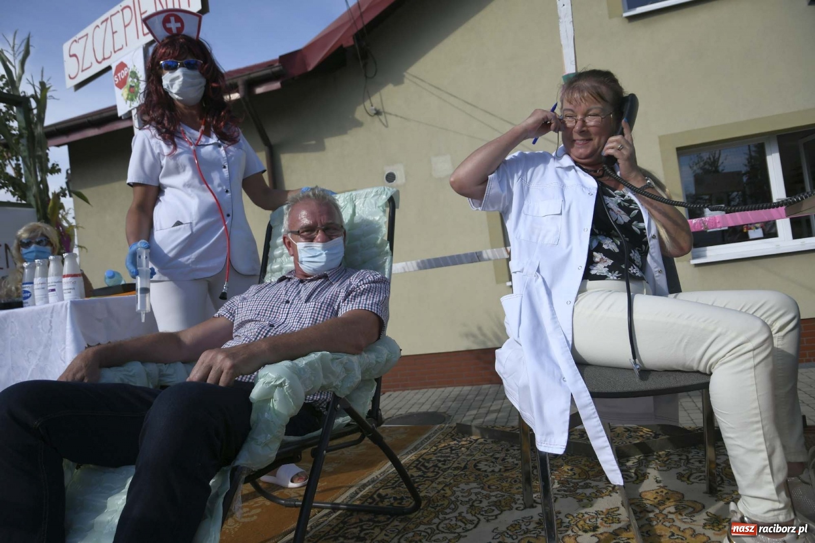 Zdjęcie w galerii na portalu naszraciborz.pl: Szaleństwo w Łańcach. Dożynki gminy Kornowac wiadomości z regionu