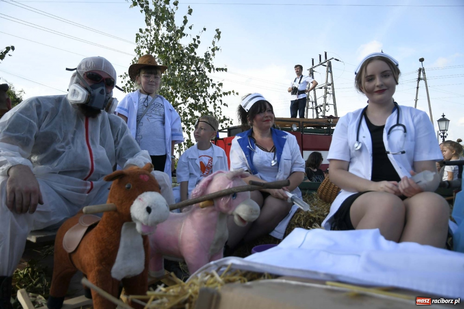 Zdjęcie w galerii na portalu naszraciborz.pl: Szaleństwo w Łańcach. Dożynki gminy Kornowac wiadomości z regionu