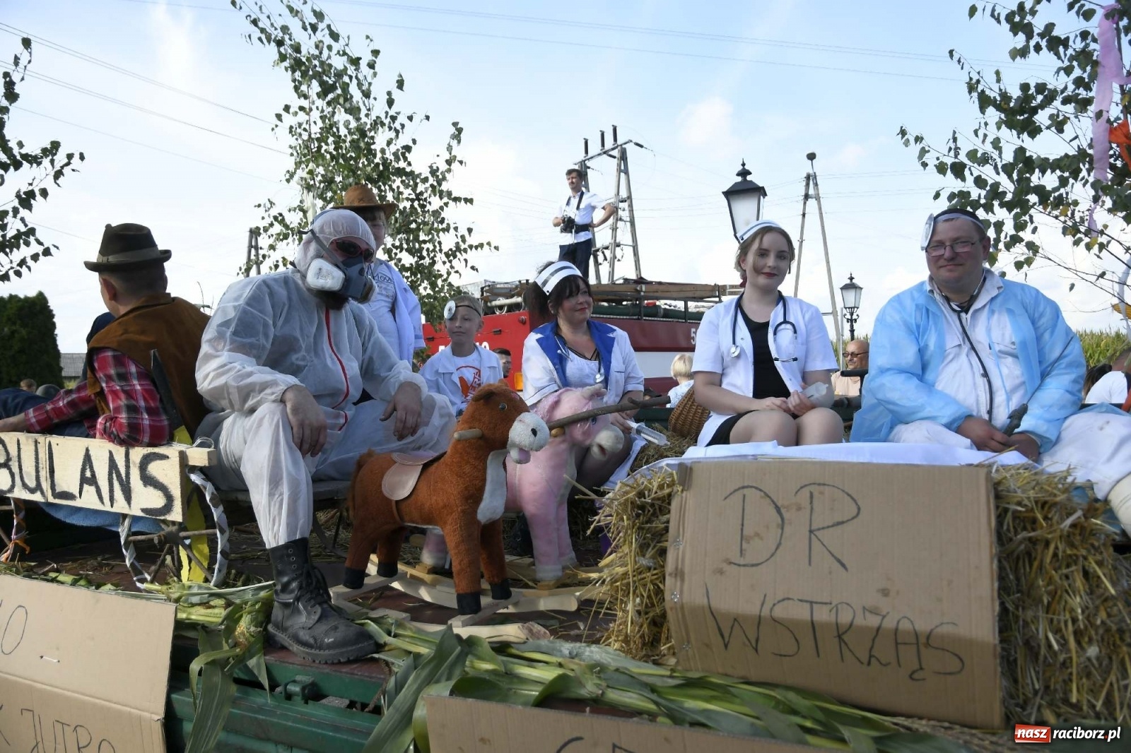 Zdjęcie w galerii na portalu naszraciborz.pl: Szaleństwo w Łańcach. Dożynki gminy Kornowac wiadomości z regionu