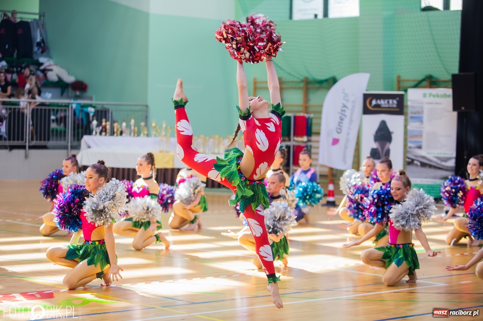 Zdjęcie w galerii na portalu naszraciborz.pl: Racibórz stolicą mażoretek - dzień 3 [FOTO] wiadomości z regionu