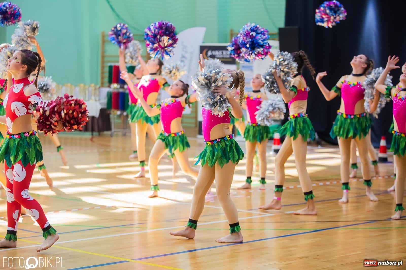 Zdjęcie w galerii na portalu naszraciborz.pl: Racibórz stolicą mażoretek - dzień 3 [FOTO] wiadomości z regionu