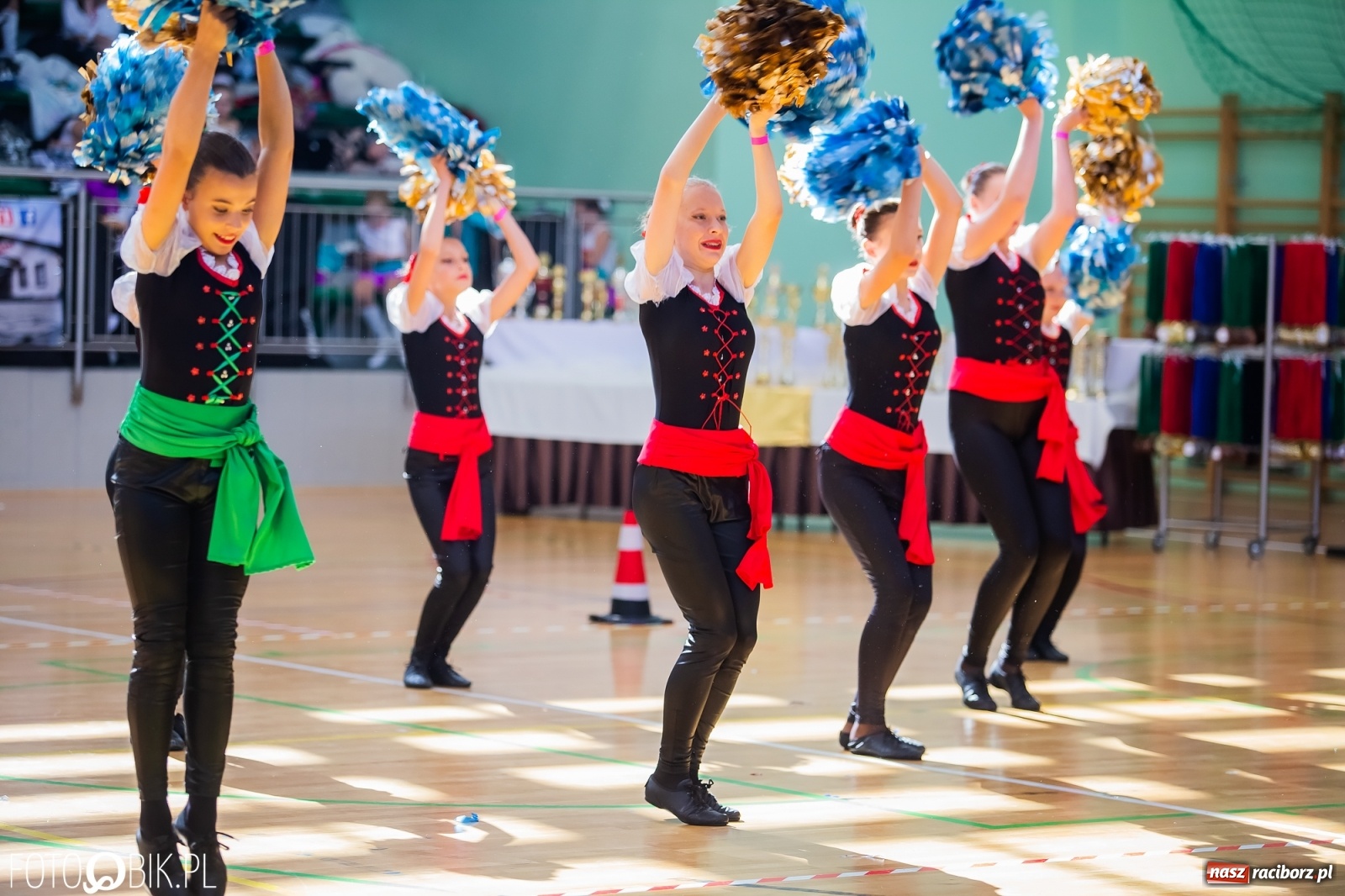 Zdjęcie w galerii na portalu naszraciborz.pl: Racibórz stolicą mażoretek - dzień 3 [FOTO] wiadomości z regionu