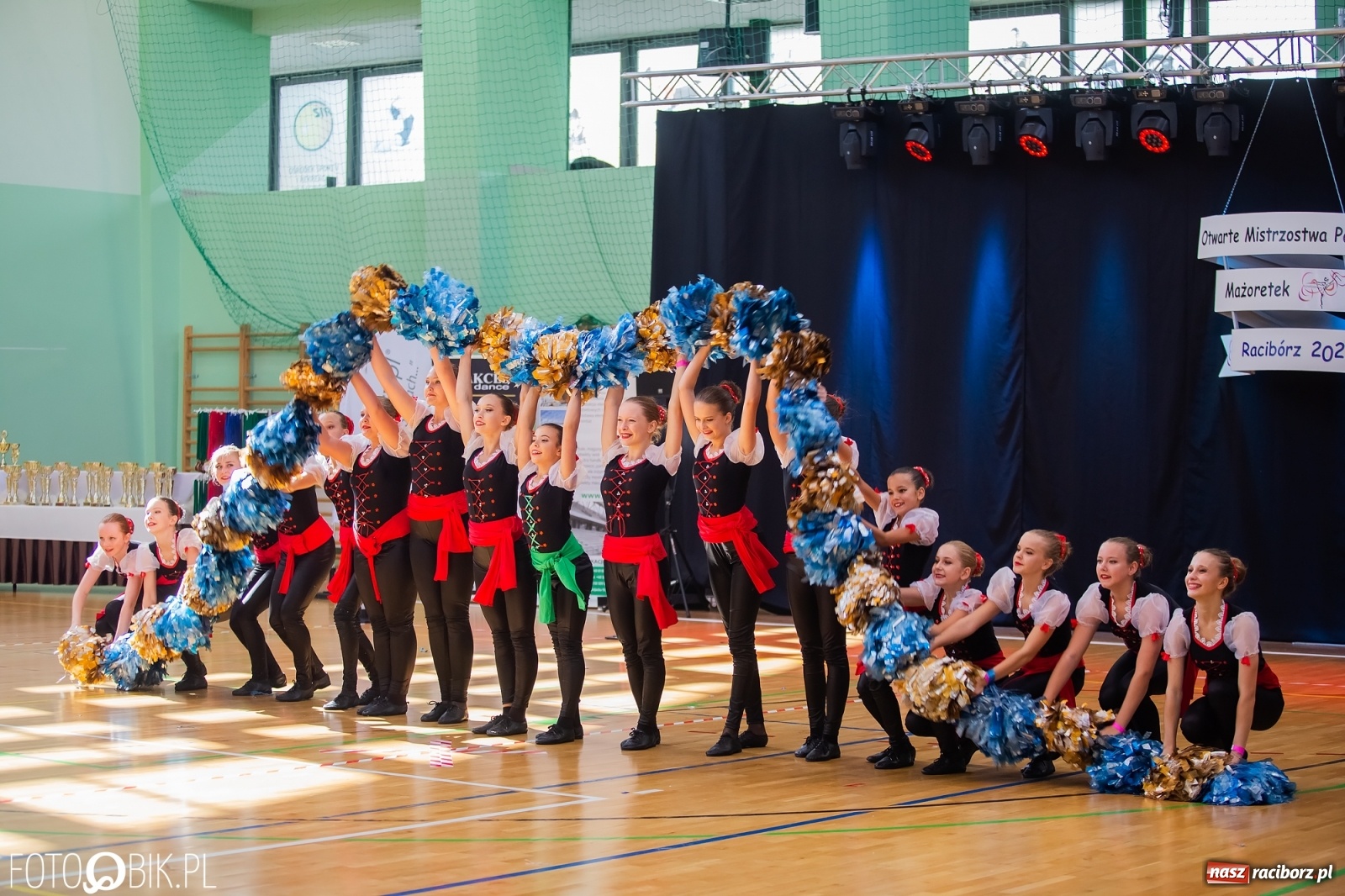 Zdjęcie w galerii na portalu naszraciborz.pl: Racibórz stolicą mażoretek - dzień 3 [FOTO] wiadomości z regionu