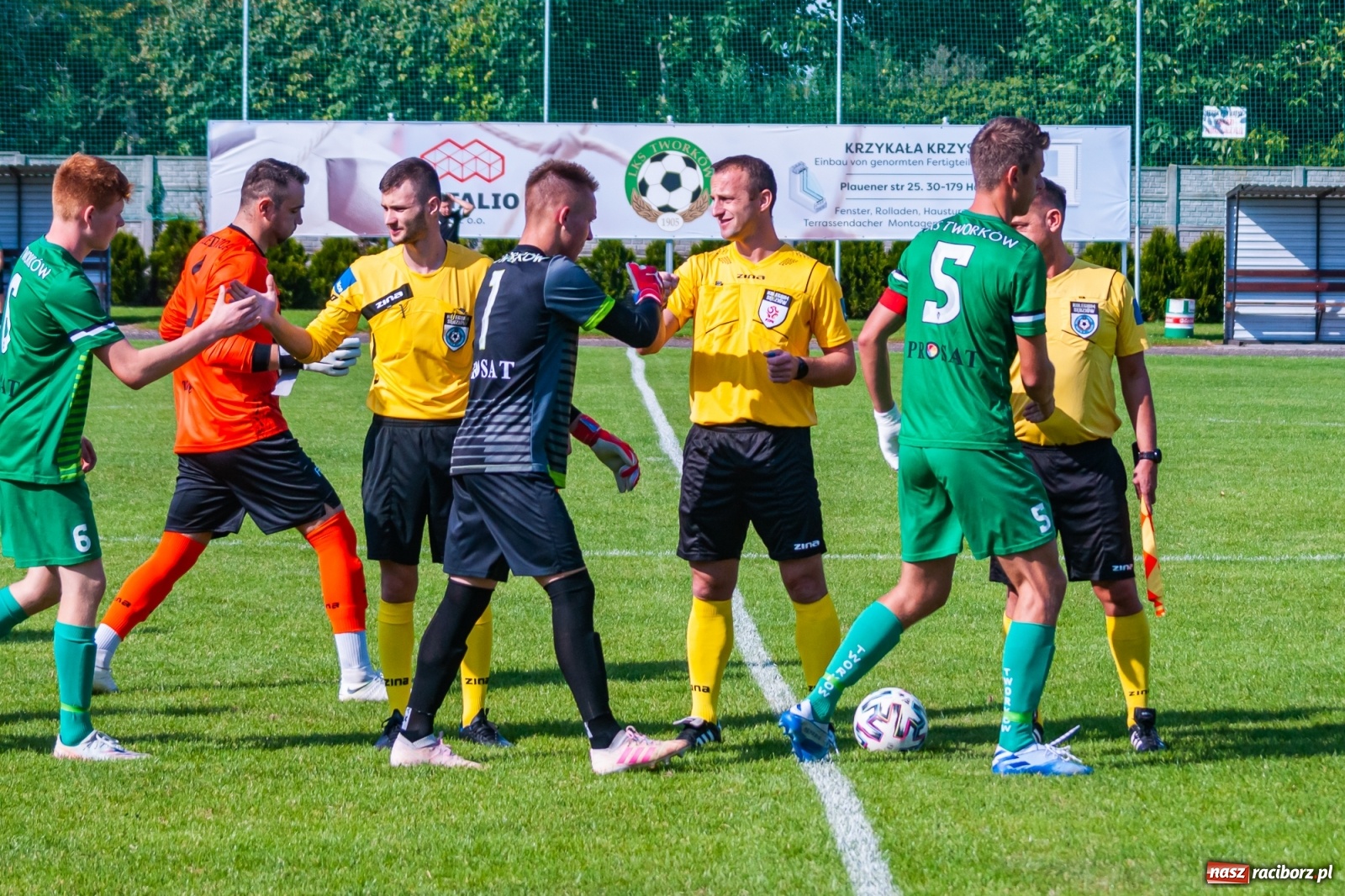 Zdjęcie w galerii na portalu naszraciborz.pl: Tworków zlekceważył rywala, a ten go ukarał [FOTO] wiadomości z regionu