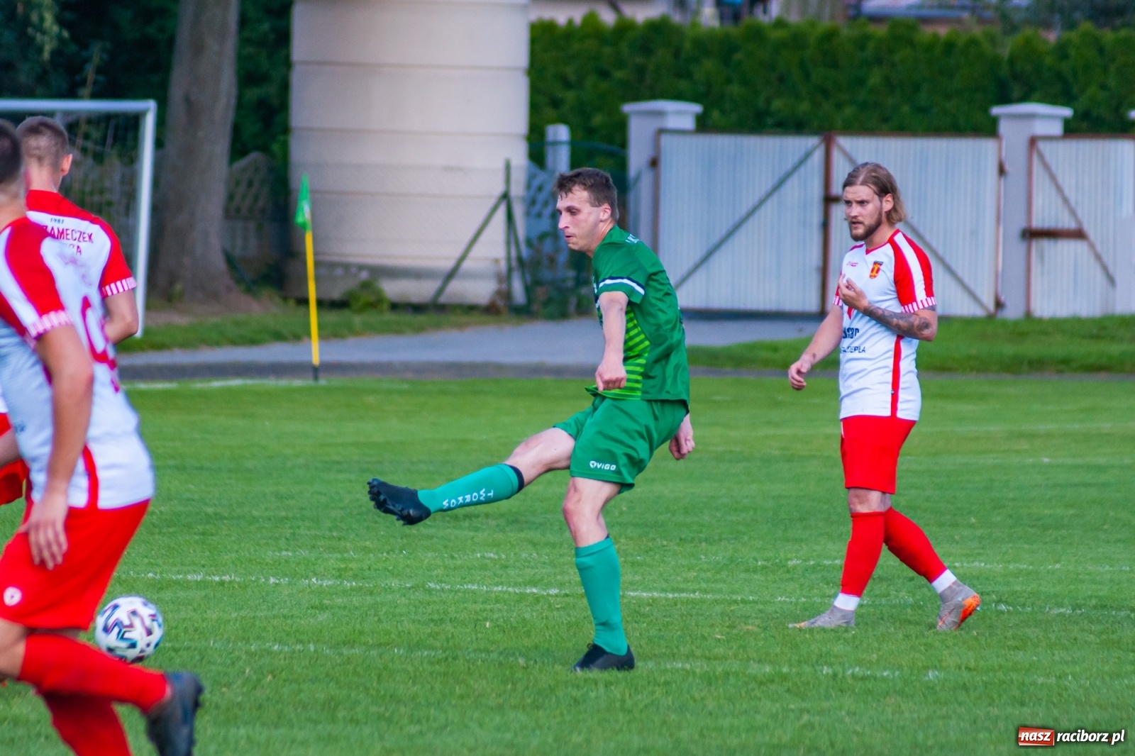 Zdjęcie w galerii na portalu naszraciborz.pl: Tworków zlekceważył rywala, a ten go ukarał [FOTO] wiadomości z regionu