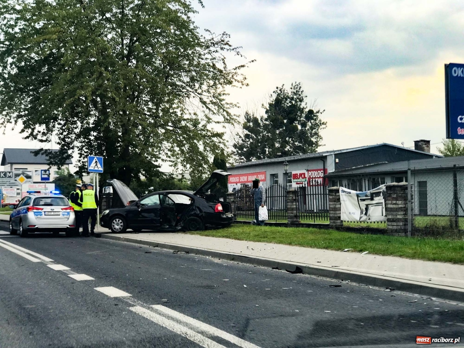 Zdjęcie w galerii na portalu naszraciborz.pl: Zasnęła za kierownicą i uderzyła w skodę [FOTO] wiadomości z regionu