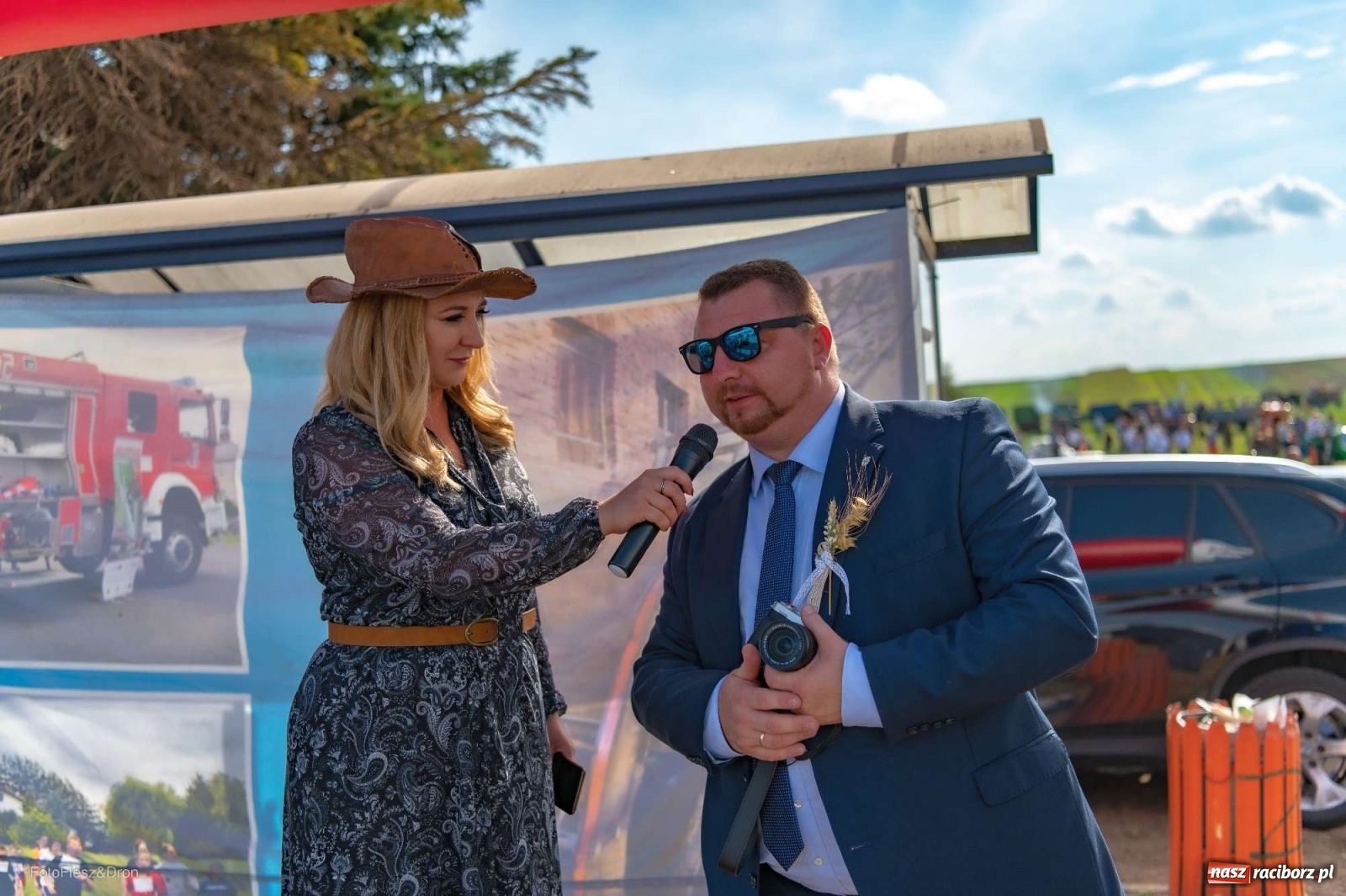 Zdjęcie w galerii na portalu naszraciborz.pl: Parada zabytkowych ciągników i maszyn rolniczych [FOTO i WIDEO] wiadomości z regionu