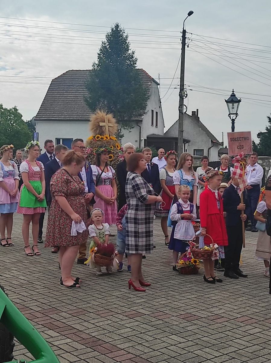 Zdjęcie w galerii na portalu naszraciborz.pl: Łęg, Zawada Książęca i Ciechowice dziękowały za plony wiadomości z regionu
