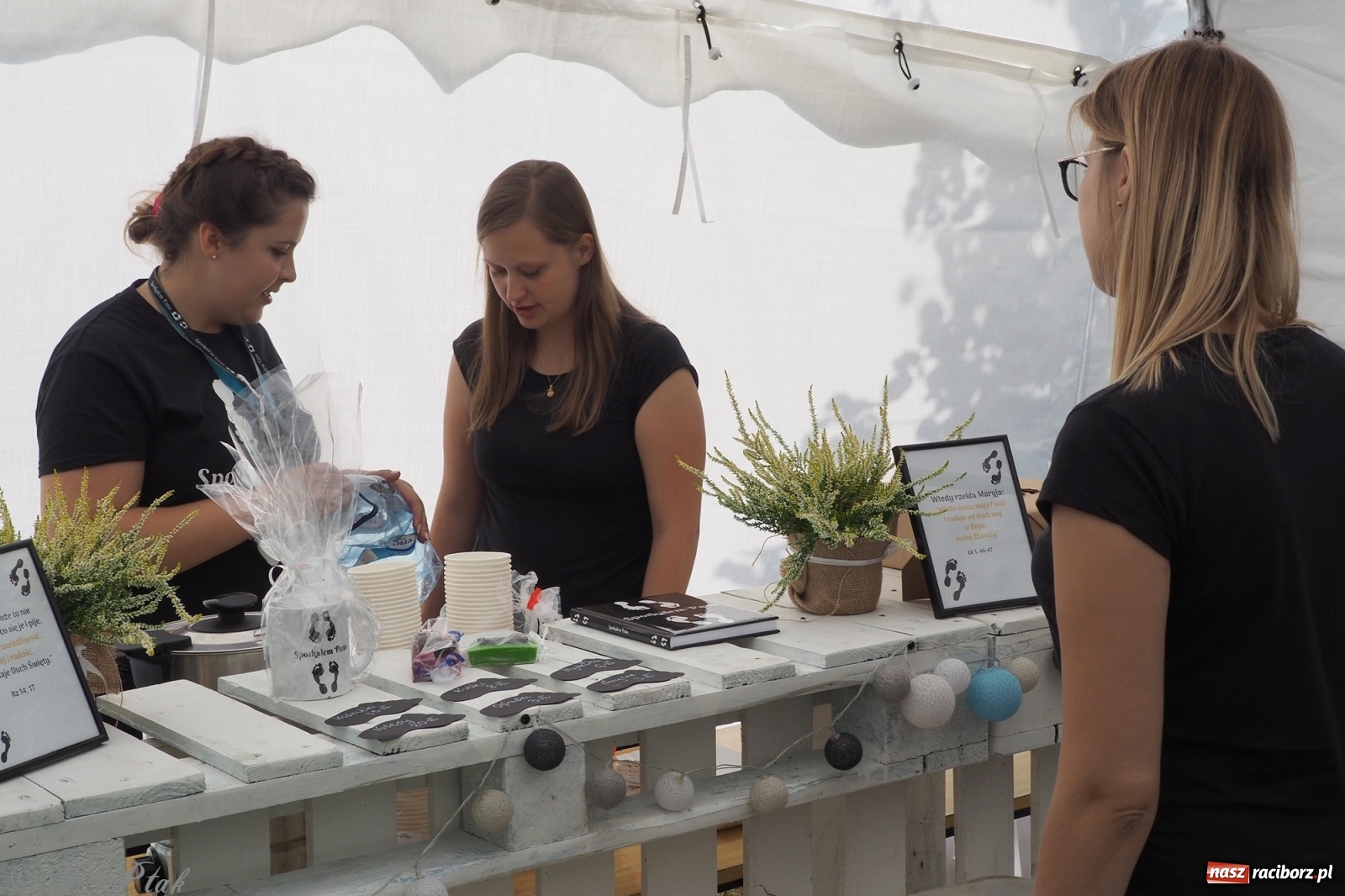 Zdjęcie w galerii na portalu naszraciborz.pl: Festiwal Spotkałem Pana - dzień 2 wiadomości z regionu