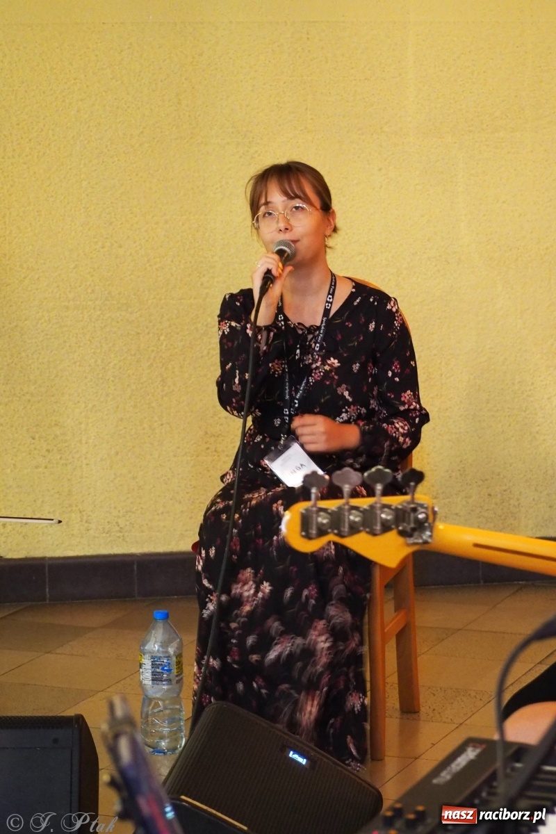 Zdjęcie w galerii na portalu naszraciborz.pl: Festiwal Spotkałem Pana - dzień 2 wiadomości z regionu