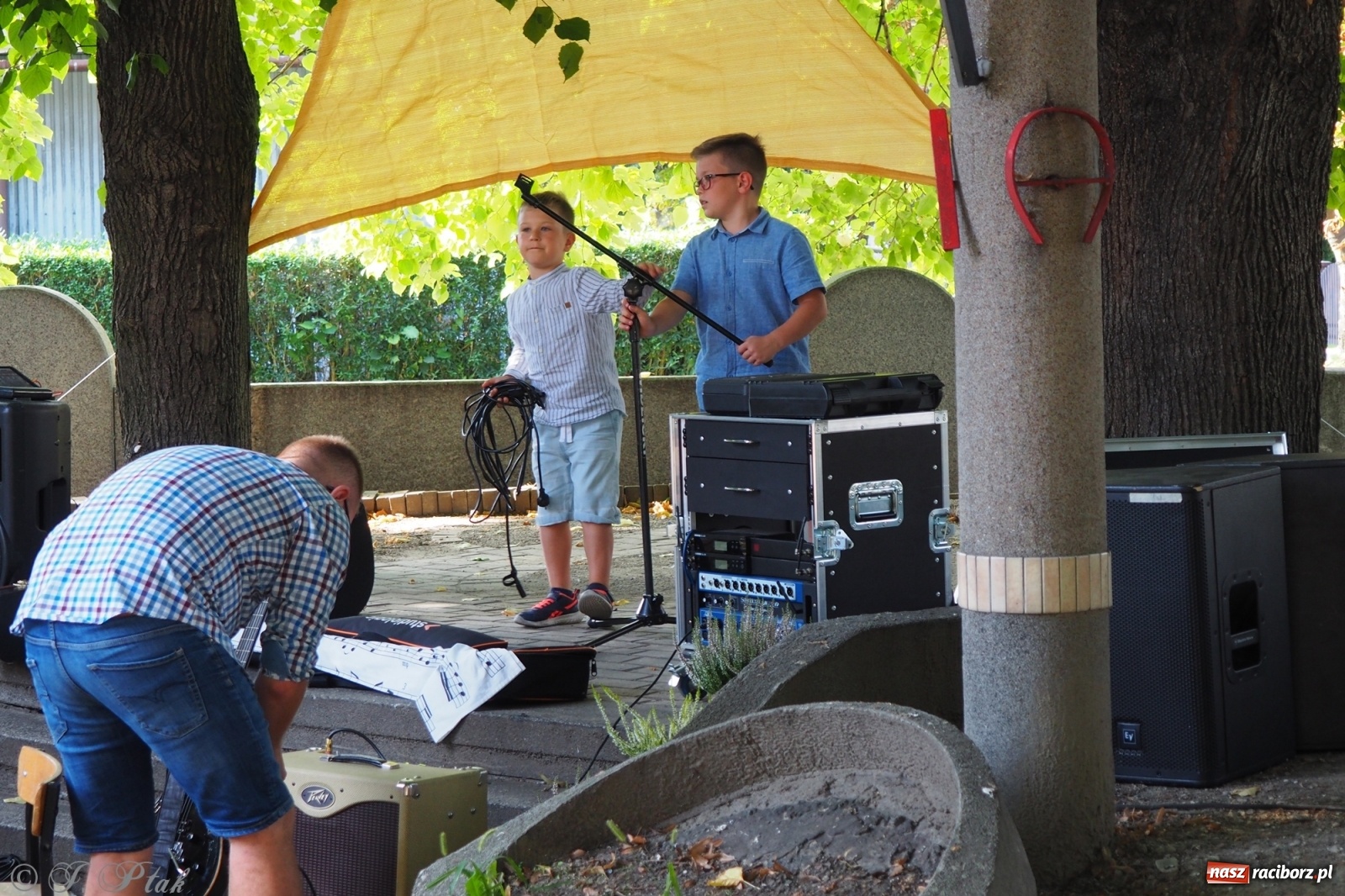 Zdjęcie w galerii na portalu naszraciborz.pl: Festiwal Spotkałem Pana - dzień 2 wiadomości z regionu