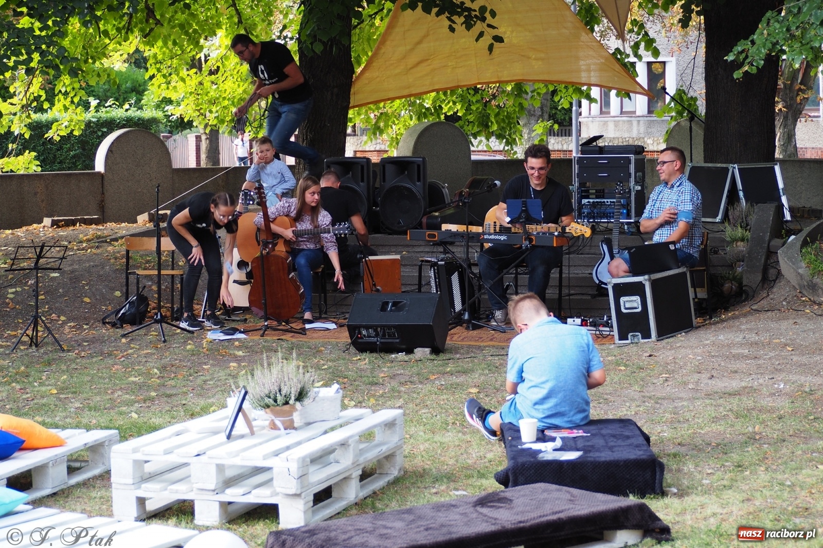 Zdjęcie w galerii na portalu naszraciborz.pl: Festiwal Spotkałem Pana - dzień 2 wiadomości z regionu