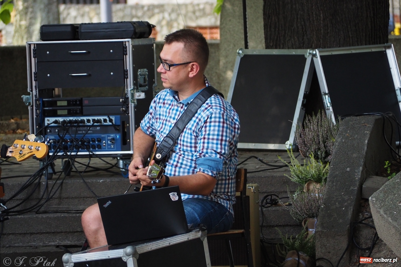 Zdjęcie w galerii na portalu naszraciborz.pl: Festiwal Spotkałem Pana - dzień 2 wiadomości z regionu