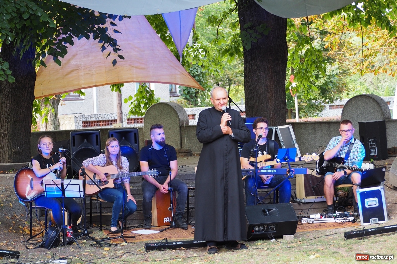 Zdjęcie w galerii na portalu naszraciborz.pl: Festiwal Spotkałem Pana - dzień 2 wiadomości z regionu
