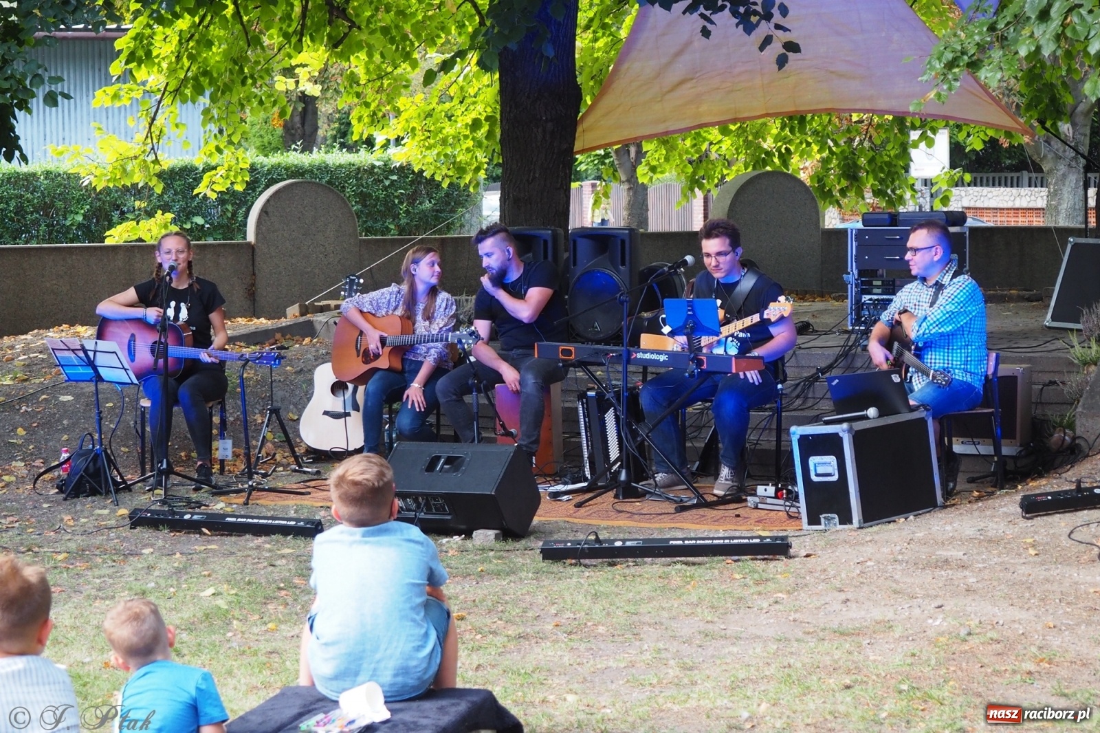 Zdjęcie w galerii na portalu naszraciborz.pl: Festiwal Spotkałem Pana - dzień 2 wiadomości z regionu