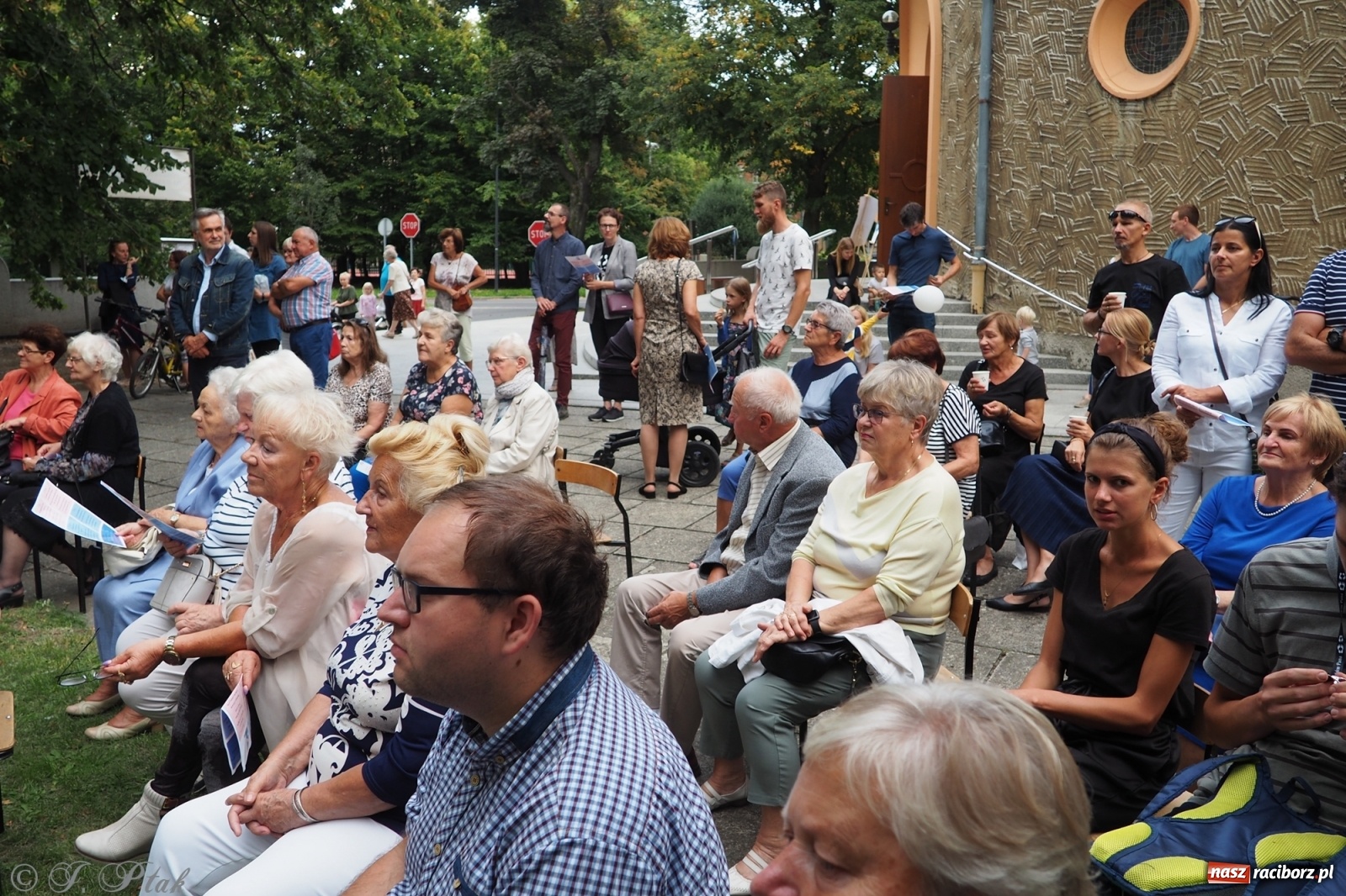 Zdjęcie w galerii na portalu naszraciborz.pl: Festiwal Spotkałem Pana - dzień 2 wiadomości z regionu