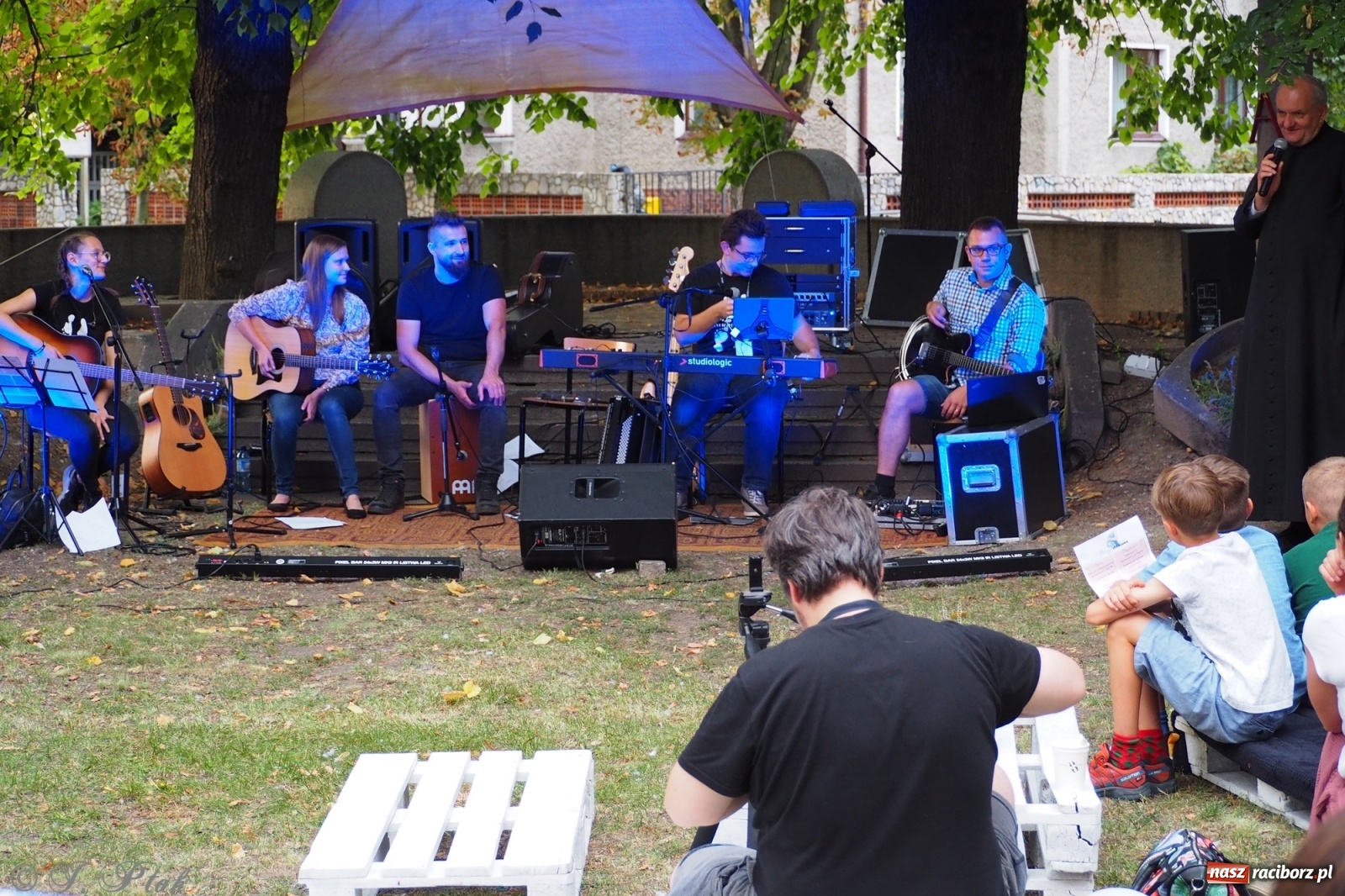 Zdjęcie w galerii na portalu naszraciborz.pl: Festiwal Spotkałem Pana - dzień 2 wiadomości z regionu