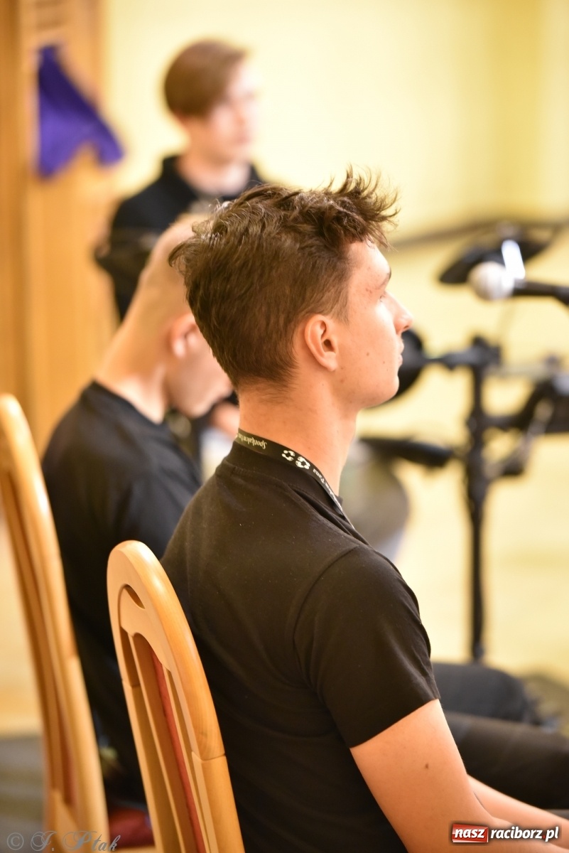 Zdjęcie w galerii na portalu naszraciborz.pl: Festiwal Spotkałem Pana - dzień 2 wiadomości z regionu