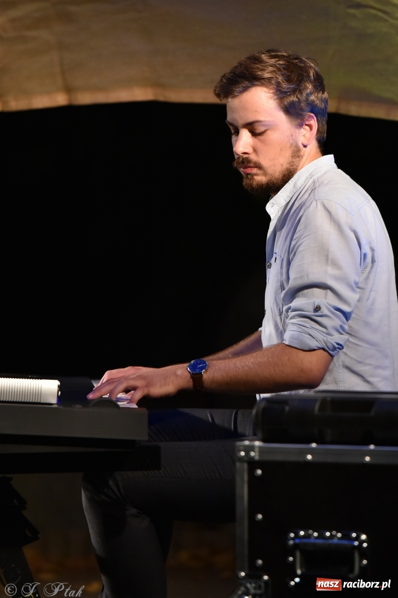 Zdjęcie w galerii na portalu naszraciborz.pl: Festiwal Spotkałem Pana - dzień 2 wiadomości z regionu