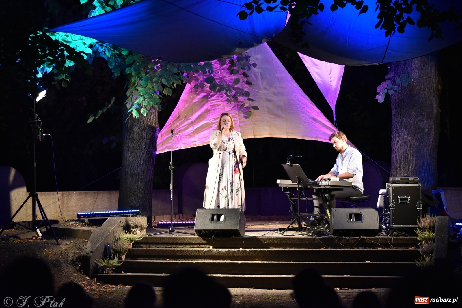 Zdjęcie w galerii na portalu naszraciborz.pl: Festiwal Spotkałem Pana - dzień 2 wiadomości z regionu