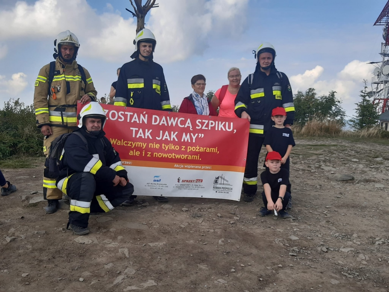 Zdjęcie w galerii na portalu naszraciborz.pl: Druhowie z Gminy Krzyżanowice zdobyli Skrzyczne [FOTO] wiadomości z regionu