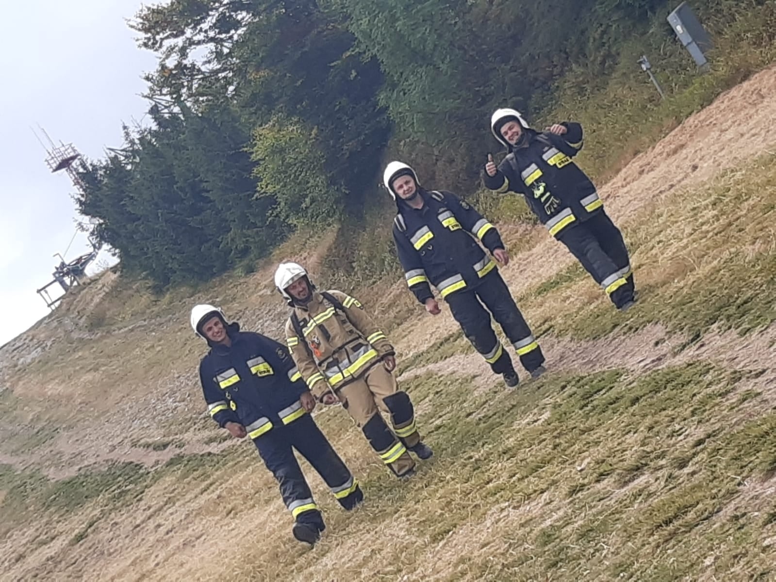 Zdjęcie w galerii na portalu naszraciborz.pl: Druhowie z Gminy Krzyżanowice zdobyli Skrzyczne [FOTO] wiadomości z regionu