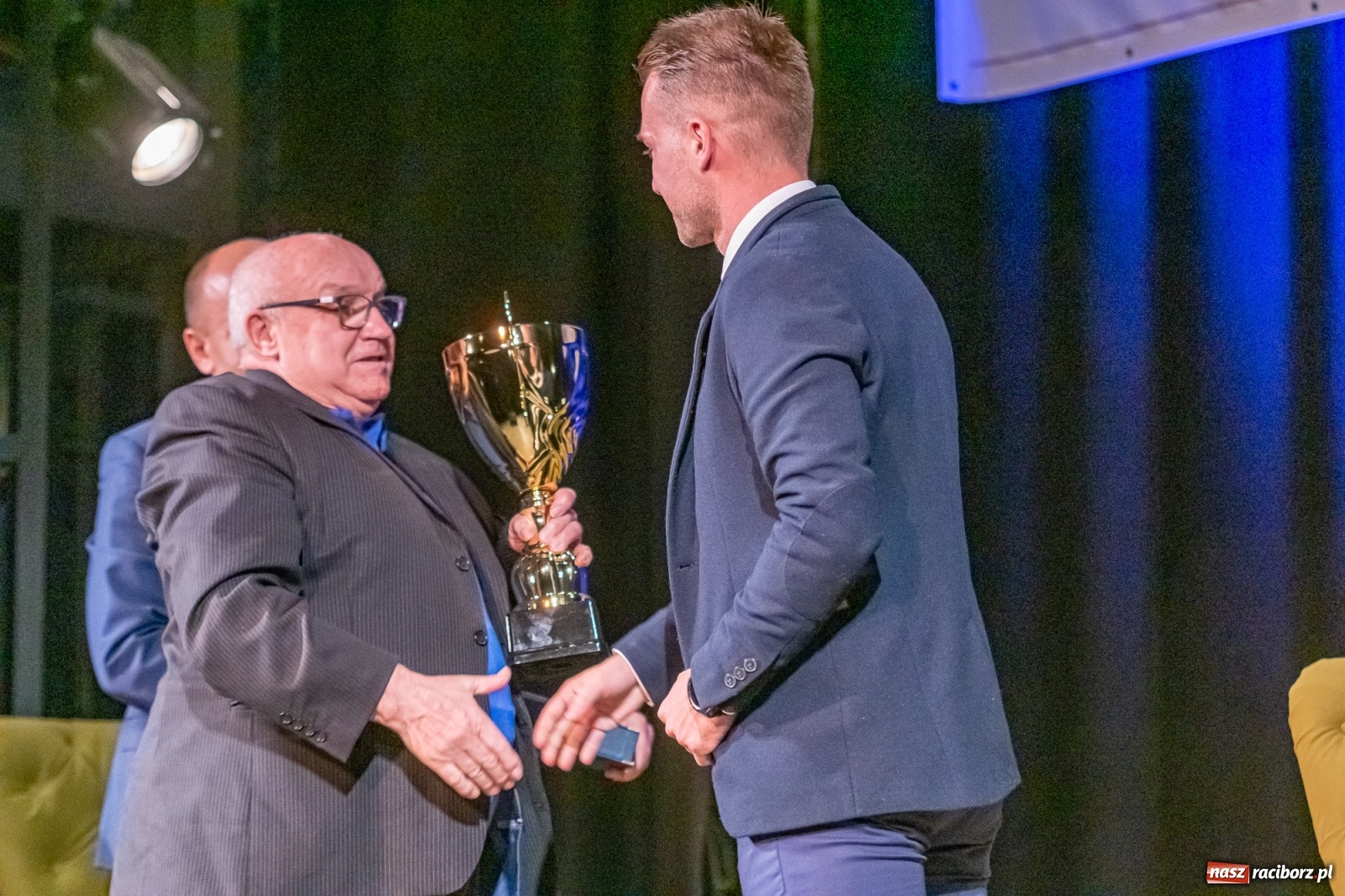Zdjęcie w galerii na portalu naszraciborz.pl: Odznaki i dyskusja na jubileusz raciborskiej Unii [FOTO i WIDEO] wiadomości z regionu