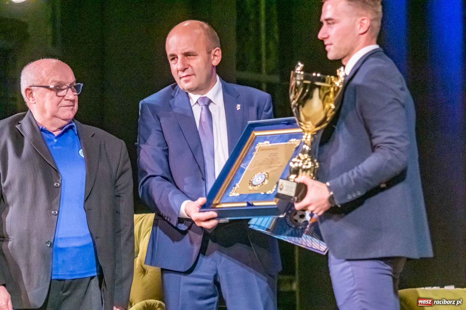 Zdjęcie w galerii na portalu naszraciborz.pl: Odznaki i dyskusja na jubileusz raciborskiej Unii [FOTO i WIDEO] wiadomości z regionu