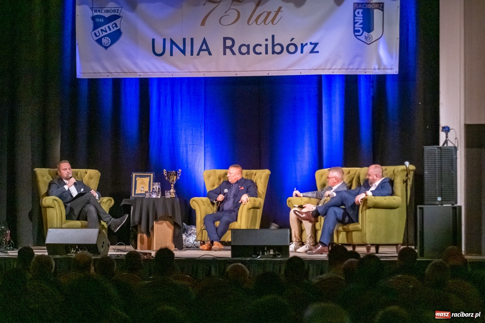 Zdjęcie w galerii na portalu naszraciborz.pl: Odznaki i dyskusja na jubileusz raciborskiej Unii [FOTO i WIDEO] wiadomości z regionu