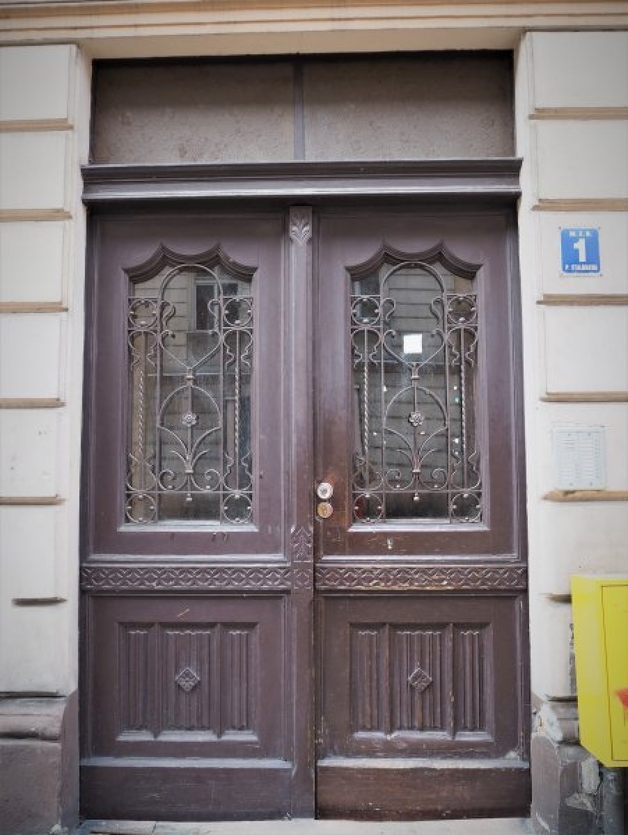 Zdjęcie w galerii na portalu naszraciborz.pl: Takie drzwi to skarb. Racibórz ma ich sporo wiadomości z regionu