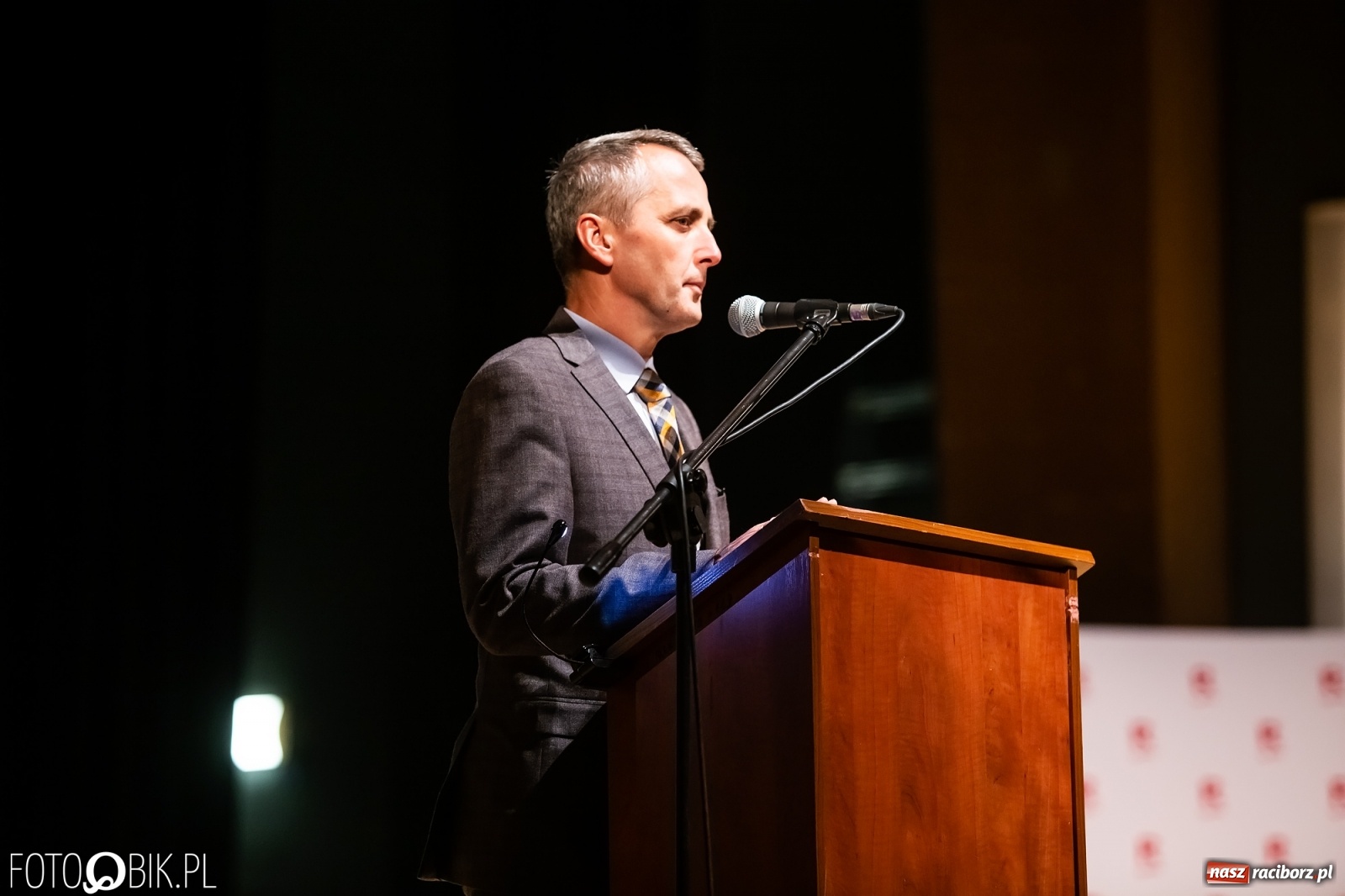 Zdjęcie w galerii na portalu naszraciborz.pl: Prymusi raciborskich szkół z dyplomami i nagrodami od prezydenta [FOTO i WIDEO] wiadomości z regionu