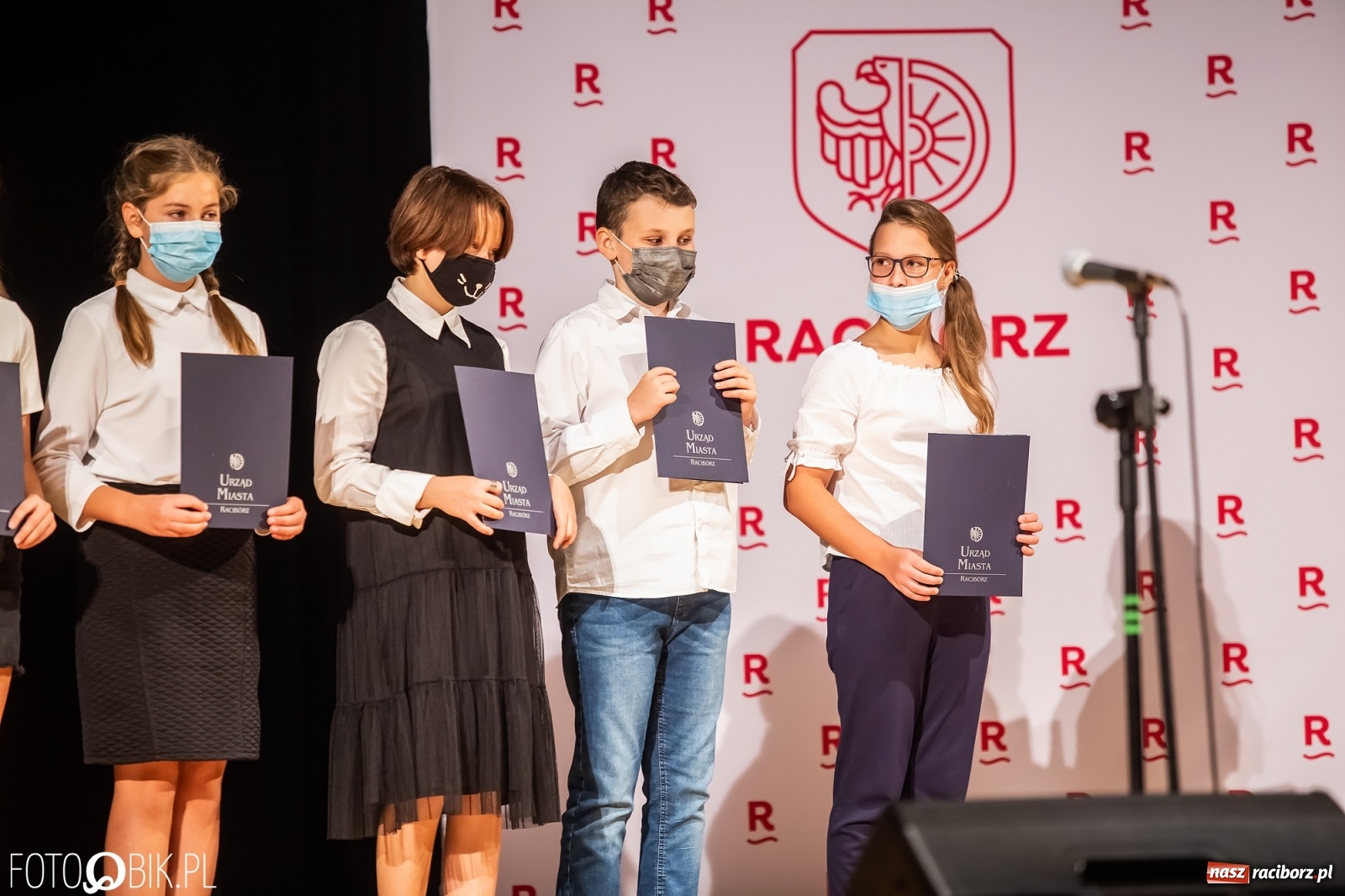 Zdjęcie w galerii na portalu naszraciborz.pl: Prymusi raciborskich szkół z dyplomami i nagrodami od prezydenta [FOTO i WIDEO] wiadomości z regionu